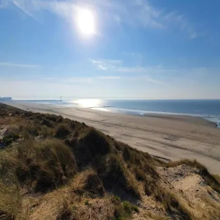 In With Sea Views, Cleaning Included *